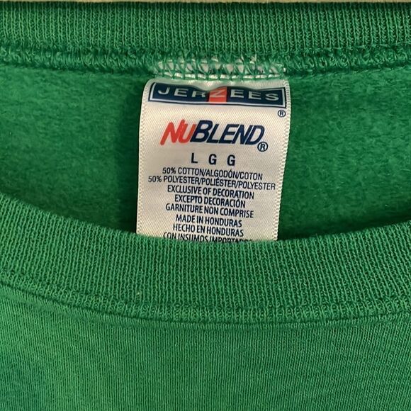 Lg Christmas Sweatshirt “Meowy Christmas” Cat Lover - Picture 2 of 5